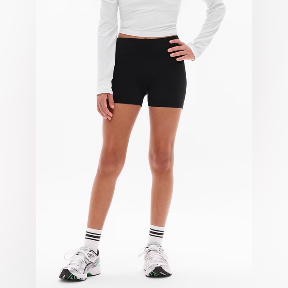Athleta‎ Girl Chit Chat Shorts – Black 🖤✨